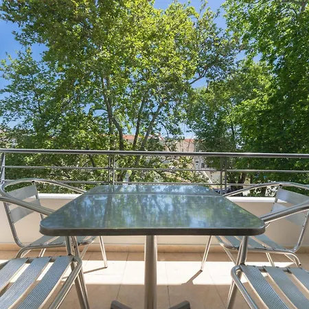 Kipos 3* Néa Péramos