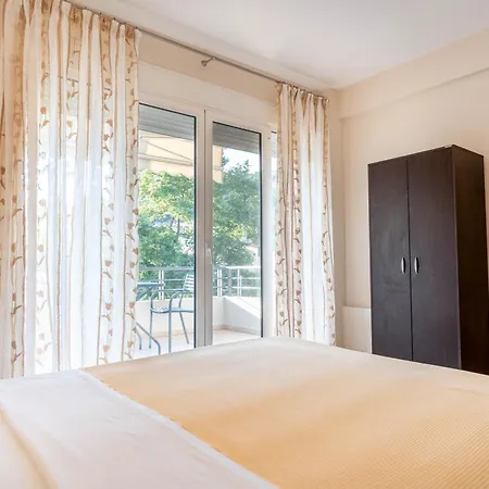 Kipos 호텔 Néa Péramos