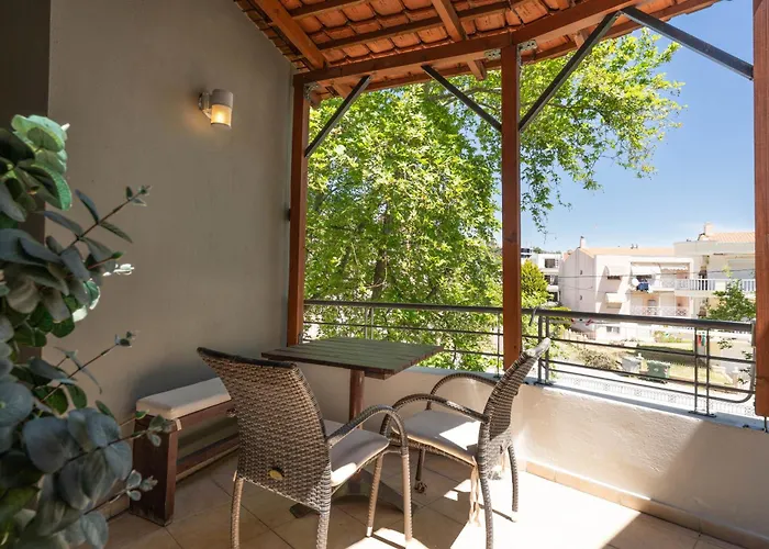 Hotel Kipos 3*