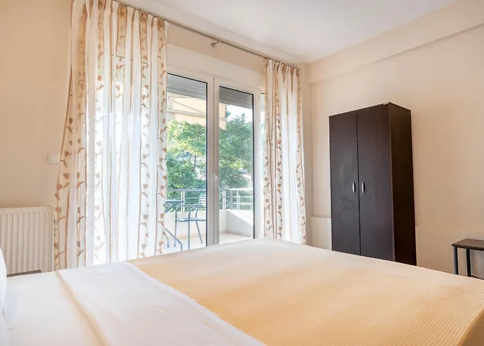 Kipos Hotel Néa Péramos