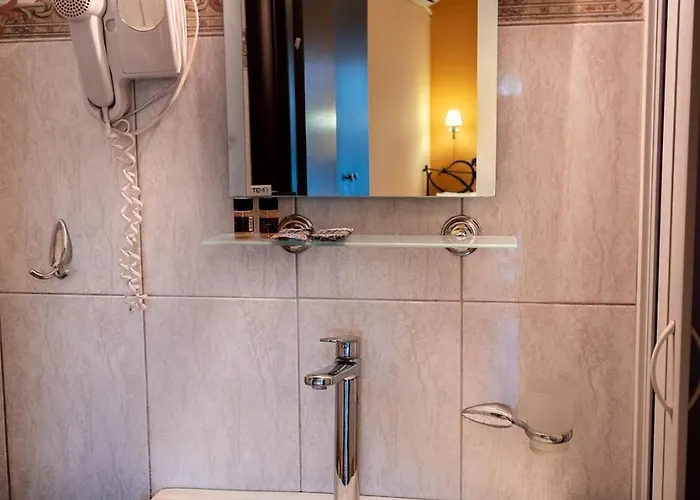 Kipos Hotel 3*