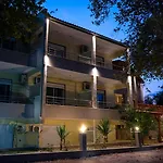 Hotel Kipos Néa Péramos