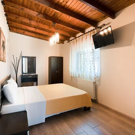 Kipos Hotel Néa Péramos
