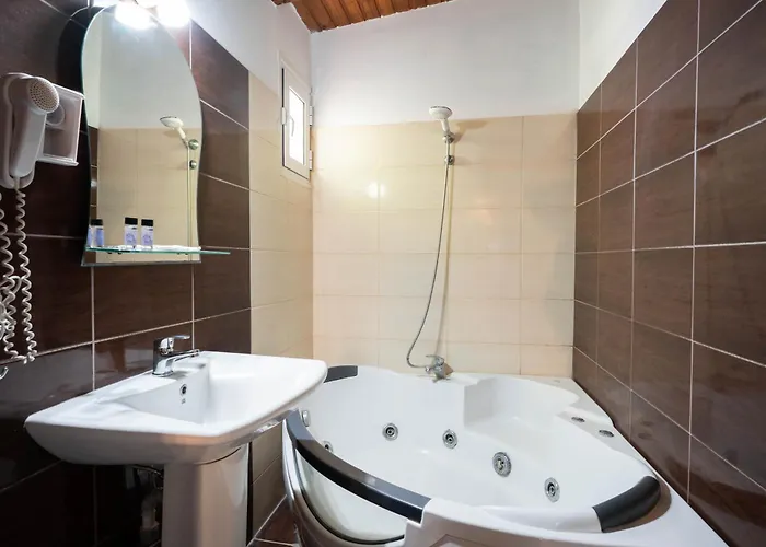 Kipos 3* Nea Peramos (Macedonia)