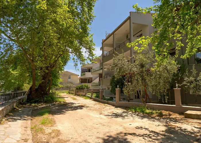 Kipos Hotel 3*