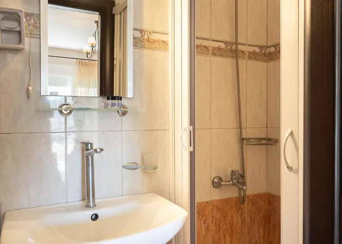 Hotel Kipos Nea Peramos (Macedonia)