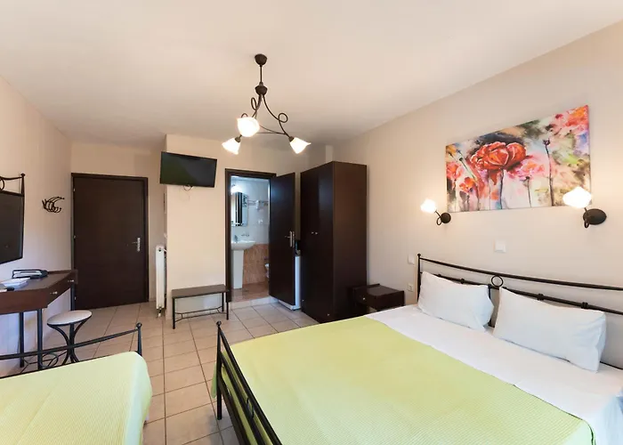 Kipos Hotel 3*