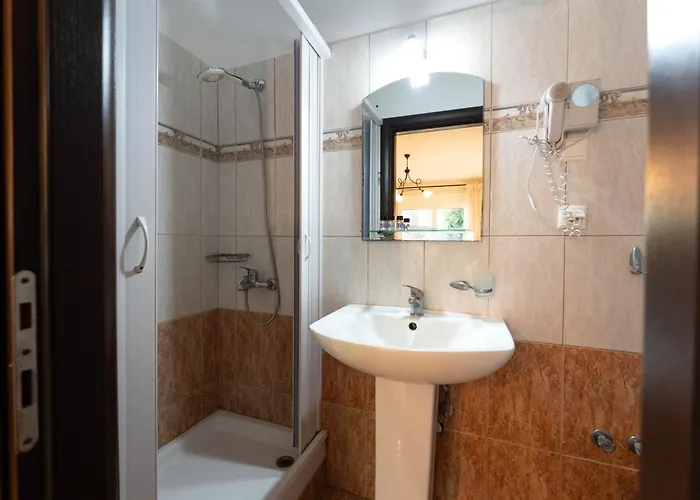 Hotel Kipos Nea Peramos (Macedonia)